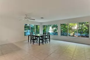 205 Georgetown Blvd, Naples, FL 34112 - Photo 10