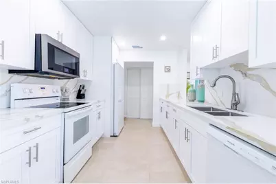 9834 Delaware St, Bonita Springs, FL 34135 - Photo 16