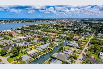 1571 Bonita Ln, Naples, FL 34102 - Photo 38