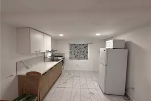 8219 Bartholomew Dr, North Fort Myers, FL 33917 - Photo 2
