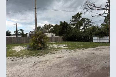 8219 Bartholomew Dr, North Fort Myers, FL 33917 - Photo 8