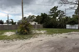 8219 Bartholomew Dr, North Fort Myers, FL 33917 - Photo 8
