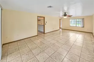 29 Caribbean Rd, Naples, FL 34108 - Photo 8
