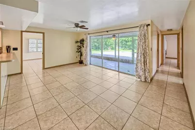 29 Caribbean Rd, Naples, FL 34108 - Photo 10