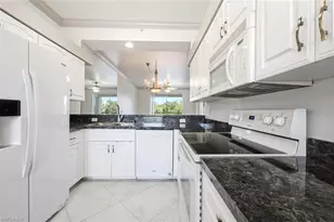 7625 Arbor Lakes Ct, Naples, FL 34112 - Photo 10