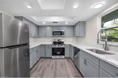 1284 Rainbow Ct, Naples, FL 34110 - Photo 4
