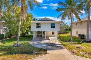 1284 Rainbow Ct, Naples, FL 34110 - Photo 1