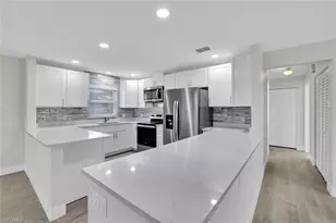 265 Georgetown Blvd, Naples, FL 34112 - Photo 8