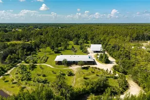 828 Sanctuary Rd, Naples, FL 34120 - Photo 38