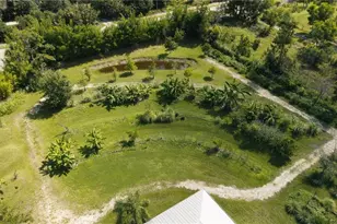 828 Sanctuary Rd, Naples, FL 34120 - Photo 50