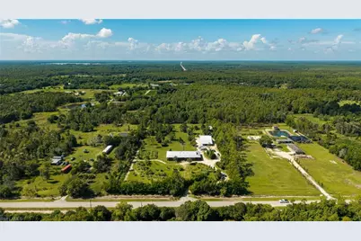 828 Sanctuary Rd, Naples, FL 34120 - Photo 40