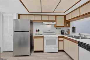 909 Augusta Blvd, Naples, FL 34113 - Photo 12