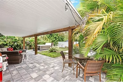 645 101st Ave N, Naples, FL 34108 - Photo 16