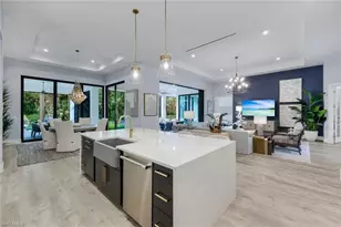 933 11th St SW, Naples, FL 34117 - Photo 12