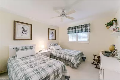 2059 Imperial Cir, Naples, FL 34110 - Photo 32