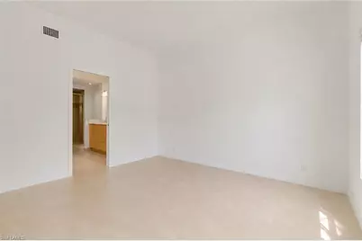 322 Sugar Pine Ln #322, Naples, FL 34108 - Photo 10