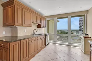 4051 Gulf Shore Blvd N, Naples, FL 34103 - Photo 10