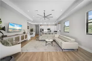 828 100th Ave N, Naples, FL 34108 - Photo 14