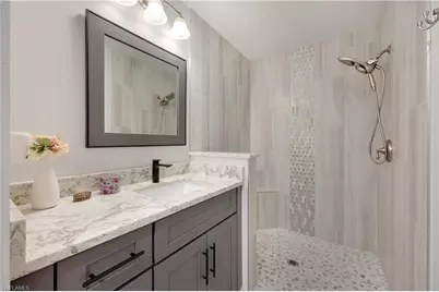 338 Newport Dr #1803, Naples, FL 34114 - Photo 10