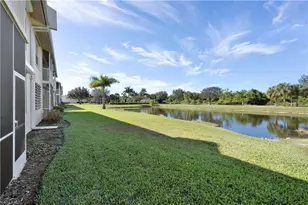 338 Newport Dr, Naples, FL 34114 - Photo 4