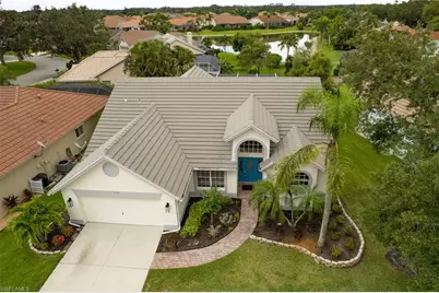 11394 Waterford Village Dr, Fort Myers, FL 33913 - Photo 4