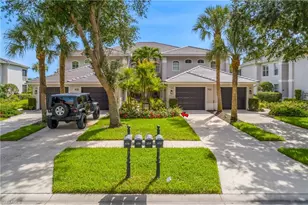 1925 Crestview Way, Naples, FL 34119 - Photo 2
