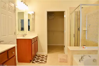 8578 Veronawalk Cir, Naples, FL 34114 - Photo 8