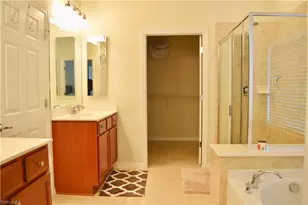8578 Veronawalk Cir, Naples, FL 34114 - Photo 8