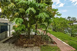 2315 54th Terrace SW, Naples, FL 34116 - Photo 34