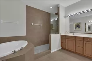 12870 Carrington Cir, Naples, FL 34105 - Photo 14