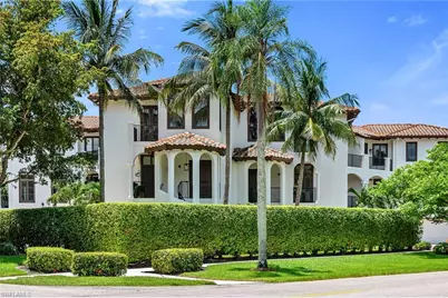 1004 7th St S, Naples, FL 34102 - Photo 1