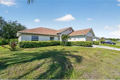 2206 NE 24th Ter, Cape Coral, FL 33909 - Photo 6