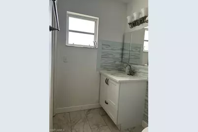 656 Palm View Dr #4, Naples, FL 34110 - Photo 14