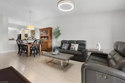 905 New Waterford Dr #204, Naples, FL 34104 - Photo 6