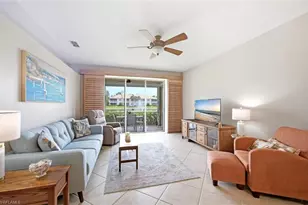 6305 Wilshire Pines Cir, Naples, FL 34109 - Photo 4