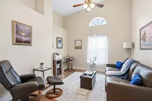 2266 Stacil Cir, Naples, FL 34109 - Photo 12