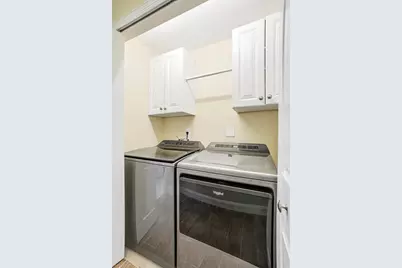 2266 Stacil Cir, Naples, FL 34109 - Photo 22