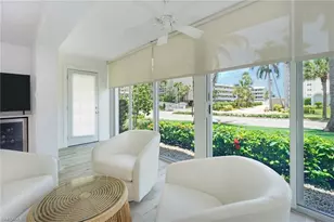 1910 Gulf Shore Blvd N, Naples, FL 34102 - Photo 6