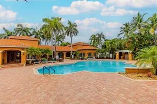 1205 Wildwood Lakes Blvd, Naples, FL 34104 - Photo 22