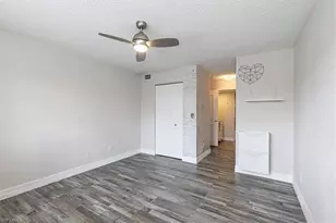 1205 Wildwood Lakes Blvd, Naples, FL 34104 - Photo 10