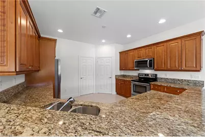 2233 18th Ave NE, Naples, FL 34120 - Photo 18
