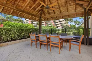 6300 Pelican Bay Blvd, Naples, FL 34108 - Photo 38