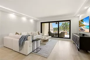 6300 Pelican Bay Blvd, Naples, FL 34108 - Photo 16