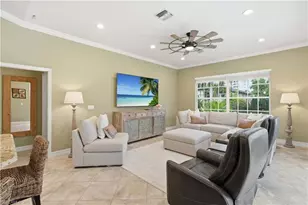 14860 Laguna Dr, Fort Myers, FL 33908 - Photo 6