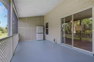 6085 Lakefront Dr, Fort Myers, FL 33908 - Photo 18