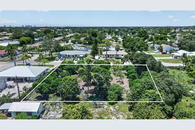 9160 Carolina St, Bonita Springs, FL 34135 - Photo 4