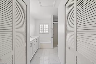 7780 Scarlet Ct, Naples, FL 34104 - Photo 20