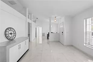 7780 Scarlet Ct, Naples, FL 34104 - Photo 4