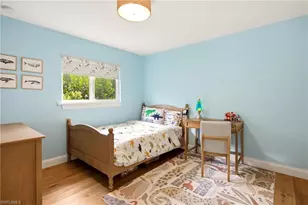 9690 Sussex St, Naples, FL 34109 - Photo 32