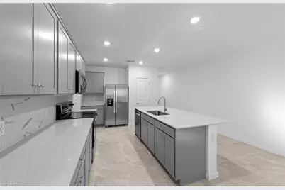 27882 Radiant Ct, Bonita Springs, FL 34135 - Photo 14